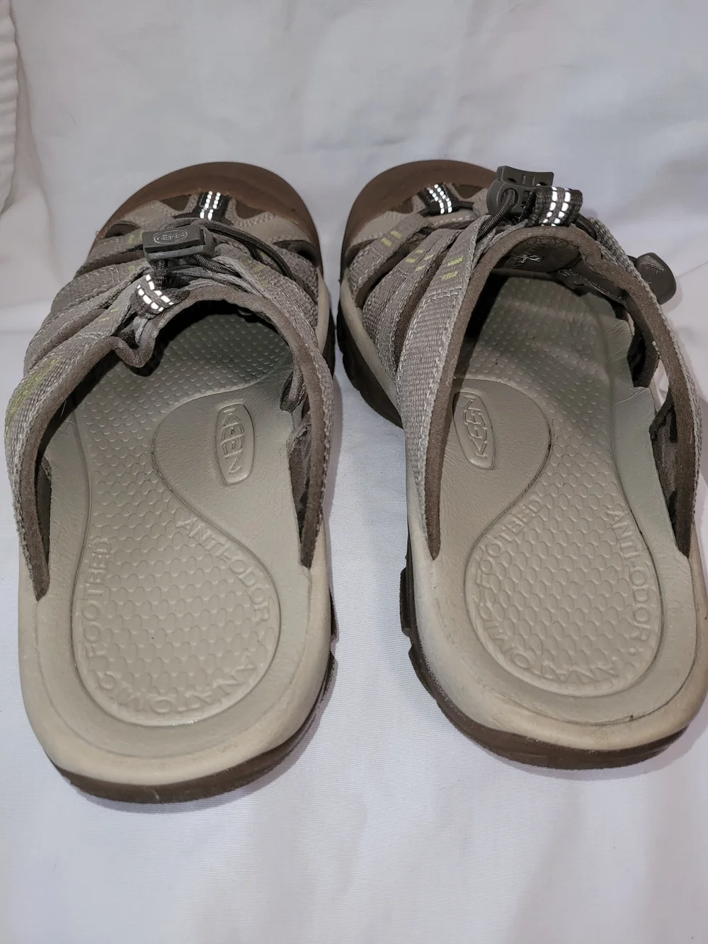 Keen newport slide